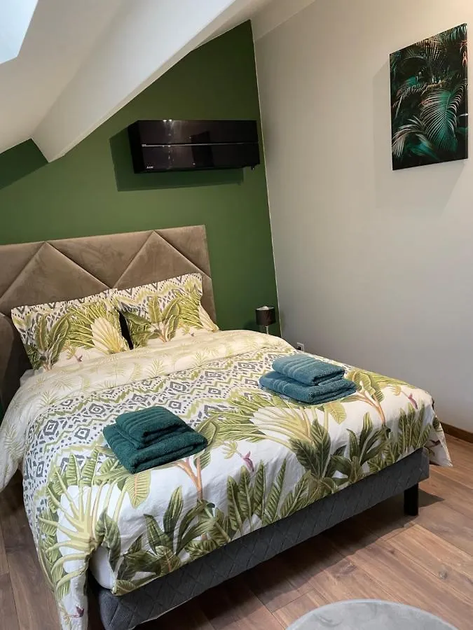 Gite En Soi Montracol Holiday home